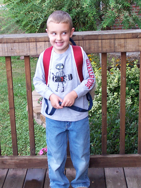 20070905 and 20070910 Andrew's First Day of School and Taking the Bus 01