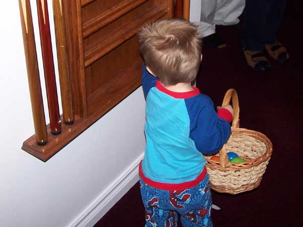 20060414 Easter Egg Hunt in Whitby 03