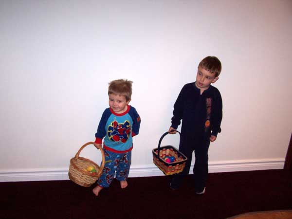 20060414 Easter Egg Hunt in Whitby 07
