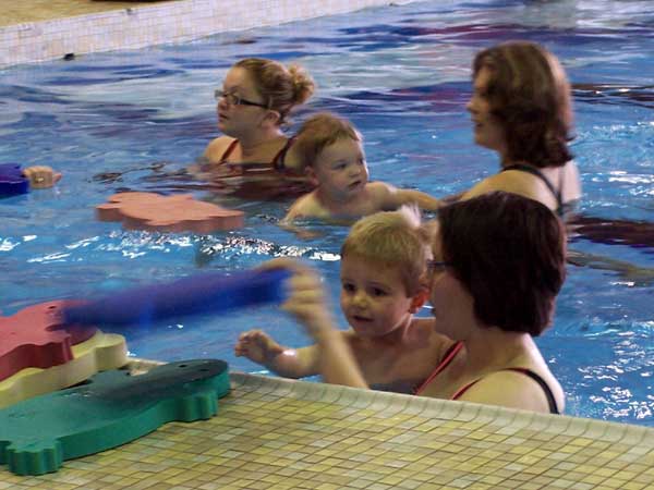 20061016 Matthew's Swimming Lessons 04